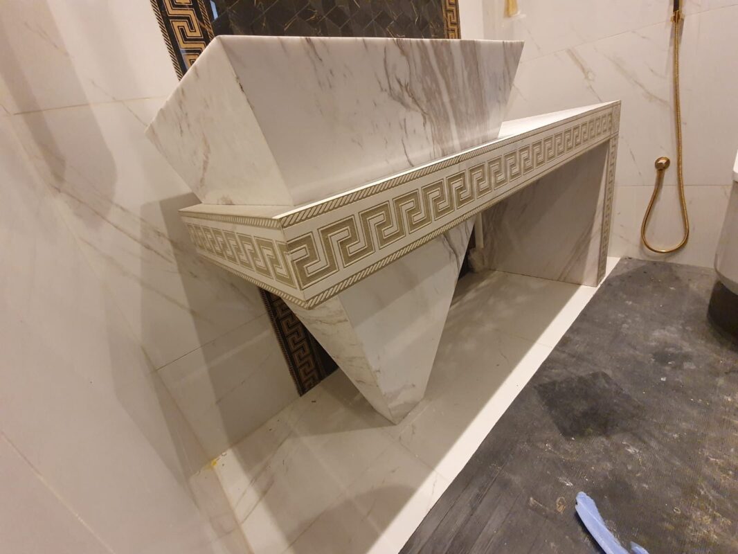 VOLAKAS WHITE BESPOKE SINK + TOP - VERSACE CERAMICS SIDE